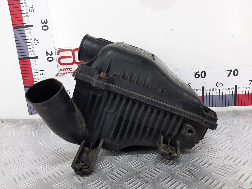 Корпус воздушного фильтра KIA Retona 1998-2003