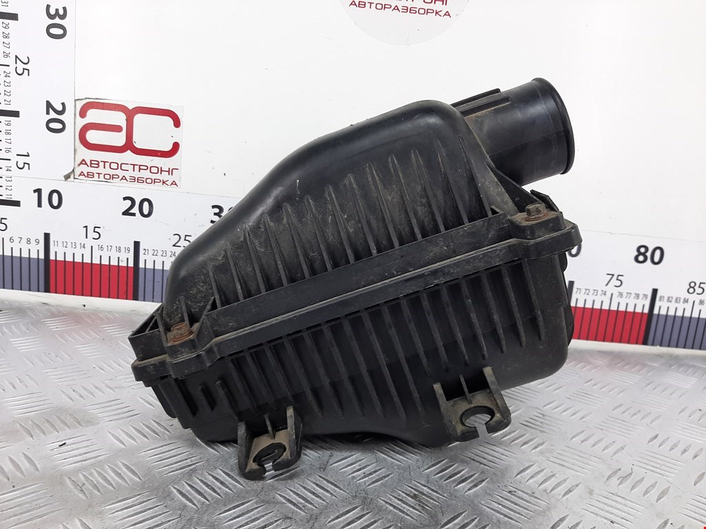 Корпус воздушного фильтра KIA Retona 1998-2003