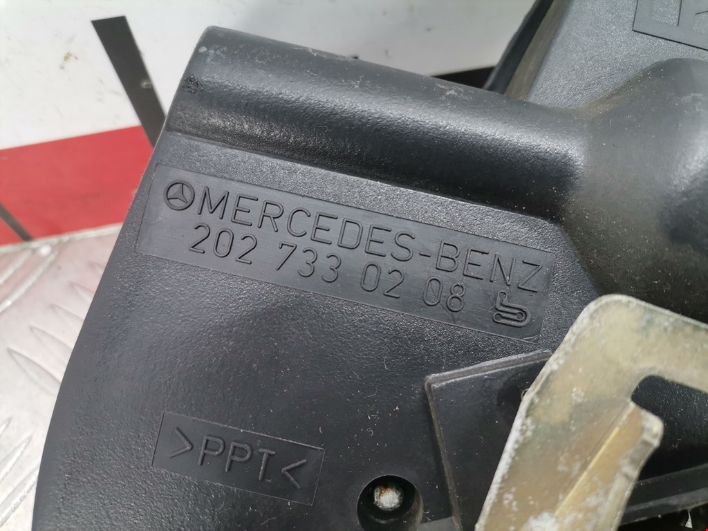 Замок двери задней правой MERCEDES-BENZ C-Class C-klasse W202 1993-2000