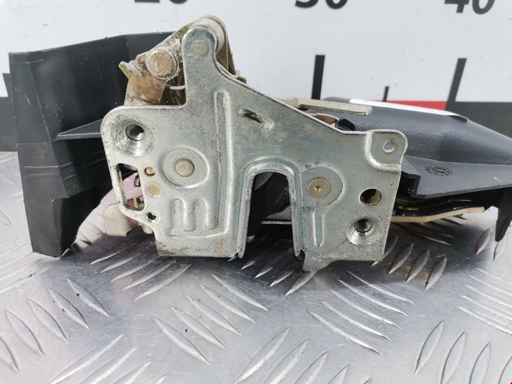 Замок двери задней правой MERCEDES-BENZ C-Class C-klasse W202 1993-2000