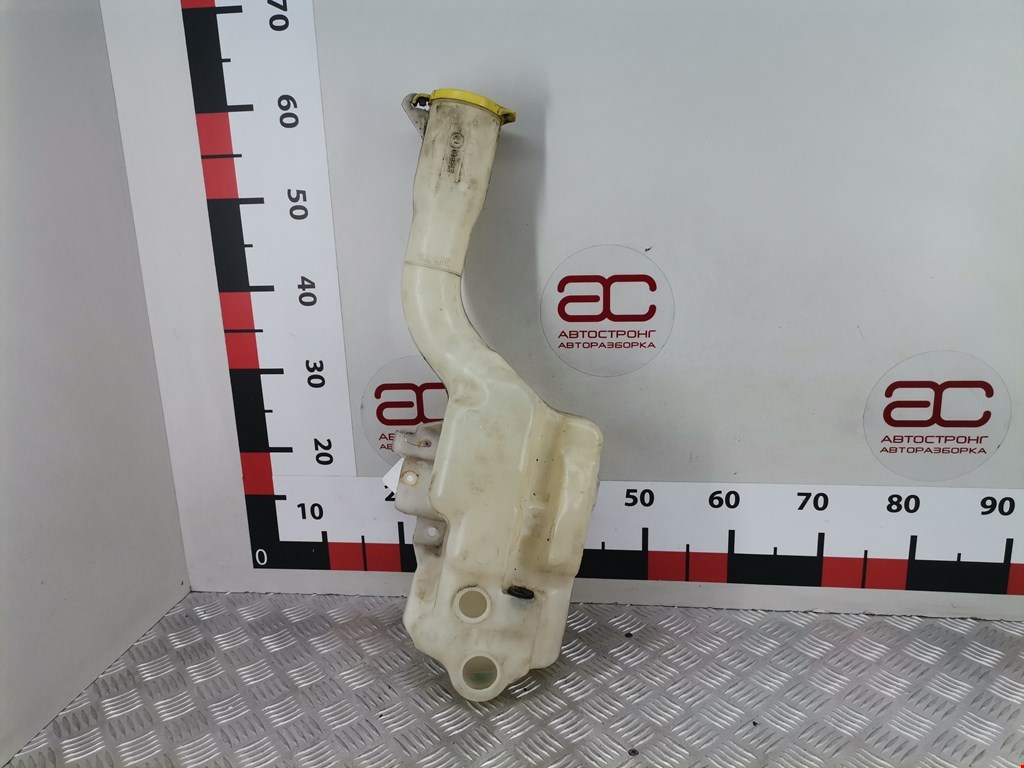 Бачок омывателя CHRYSLER 300 C 2004-2010