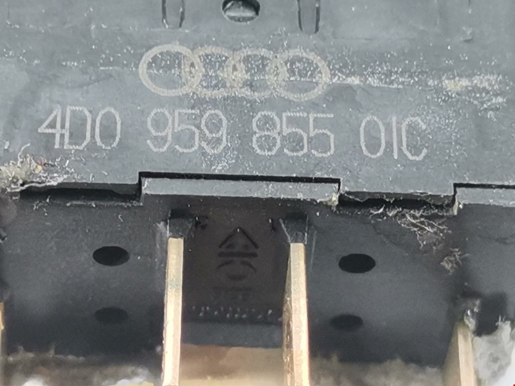 Кнопка стеклоподъемника AUDI A4 B5 1995-2001