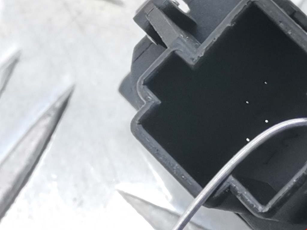 Кнопка стеклоподъемника FORD Mondeo III 2000-2007