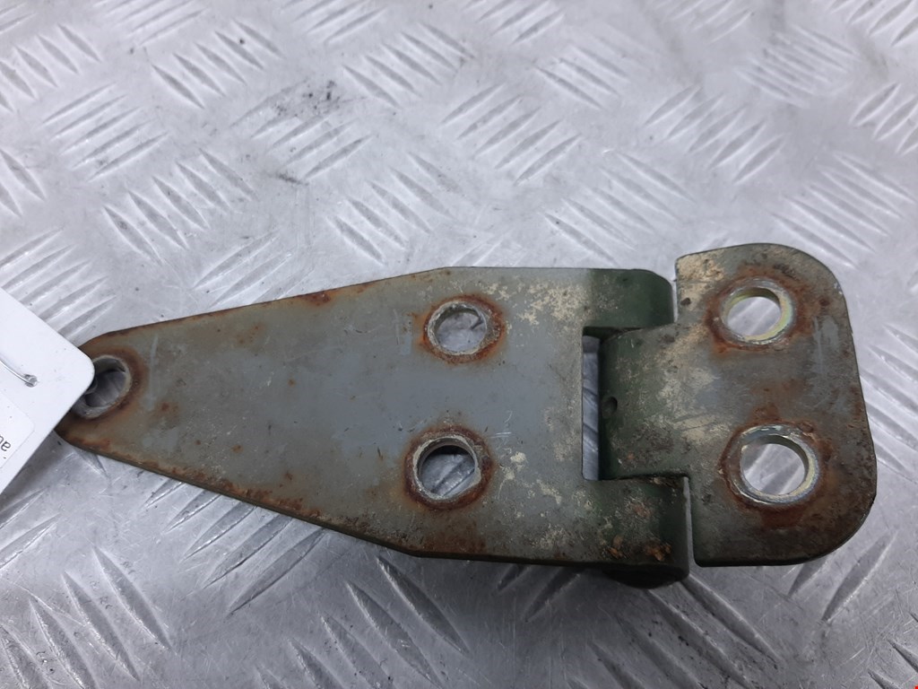 Петля капота левая/правая KIA Retona 1998-2003