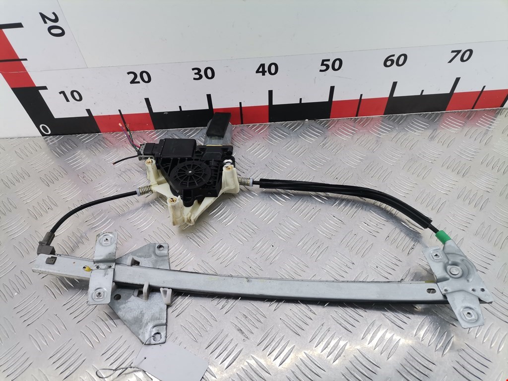 Стеклоподъемник передний правый MITSUBISHI Carisma 1995-1999
