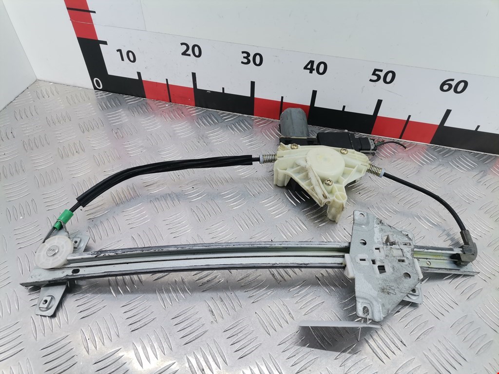 Стеклоподъемник передний правый MITSUBISHI Carisma 1995-1999