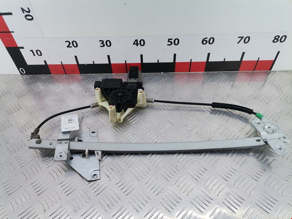 Стеклоподъемник передний правый MITSUBISHI Space Star 1999-2006