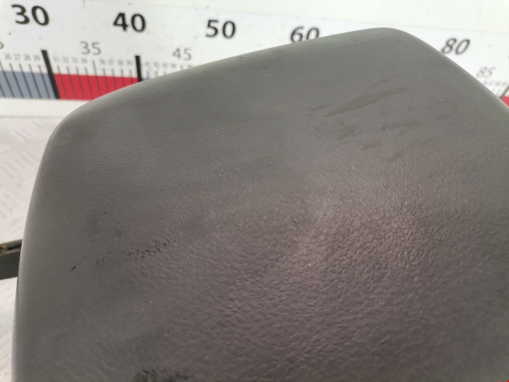 Подлокотник в салон SUZUKI Grand Vitara 2005-2015