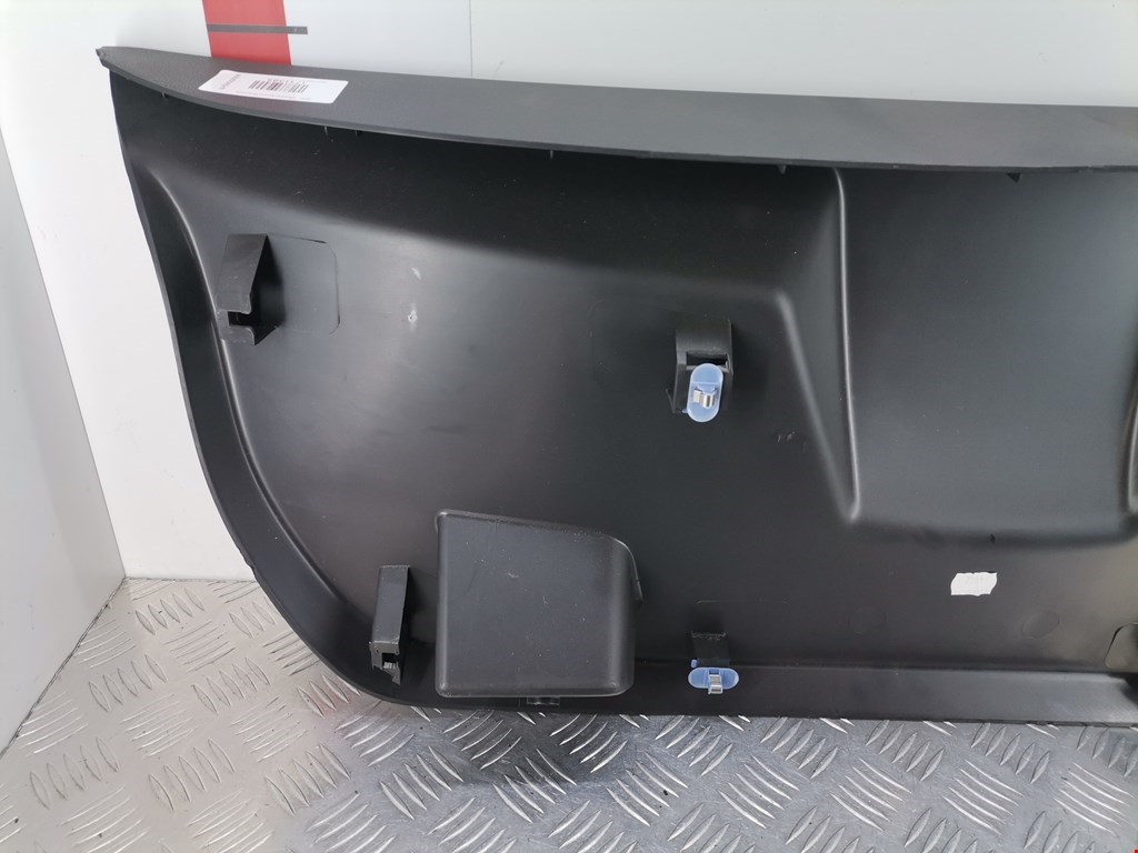 Обшивка крышки багажника OPEL Corsa D 2006-2014