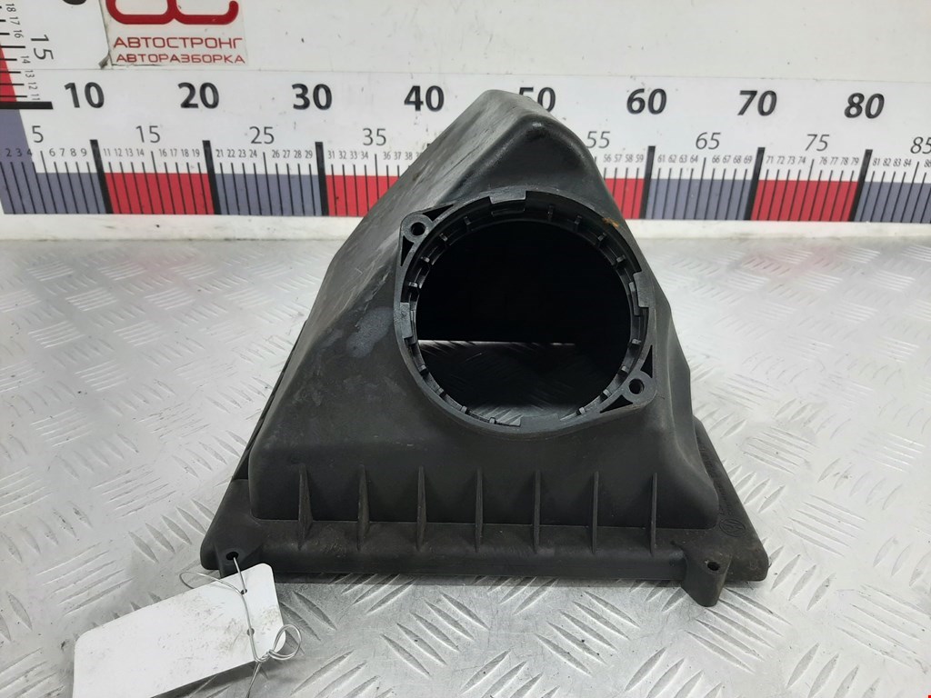 Корпус воздушного фильтра VOLKSWAGEN Phaeton 2002-2016