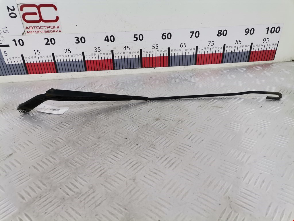 Поводок дворников передний левый/ правый VOLKSWAGEN Golf IV 1997-2003