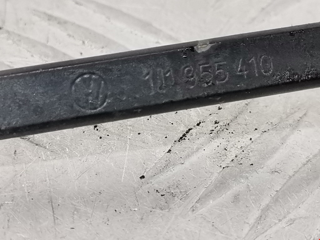 Поводок дворников передний левый/ правый VOLKSWAGEN Golf IV 1997-2003