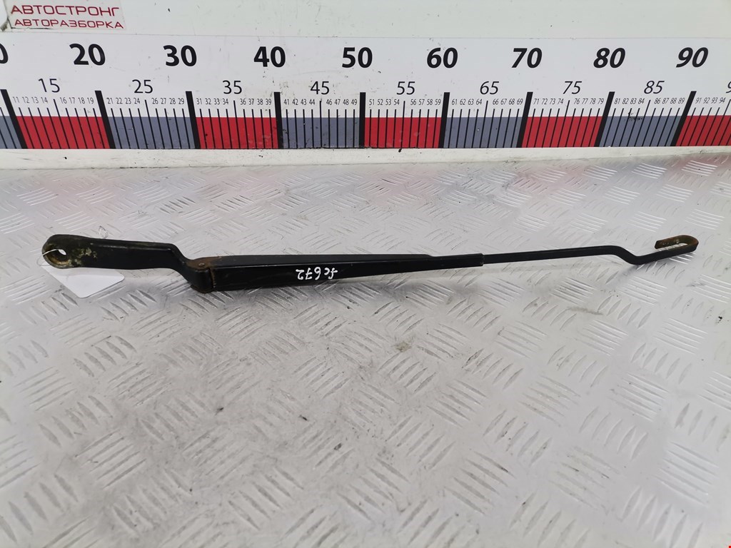 Поводок дворников передний левый/ правый VOLKSWAGEN Golf IV 1997-2003