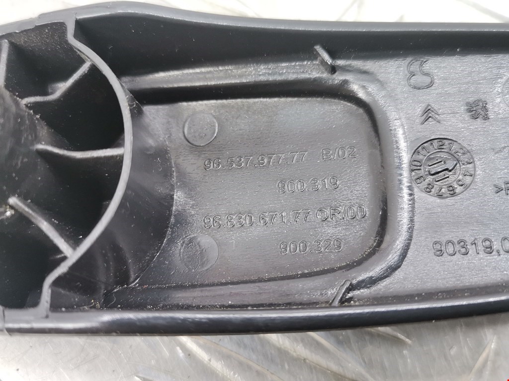 Ручка стеклоподъемника CITROEN C3 Picasso 2009-2017