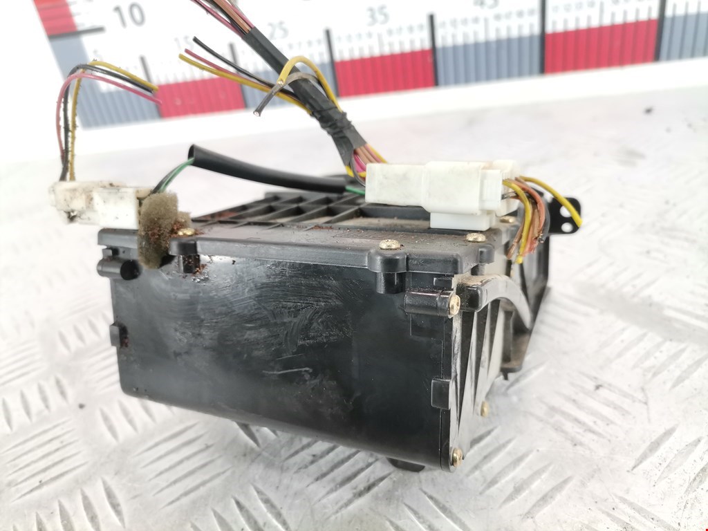 Пепельница передняя KIA Magentis 2000-2006