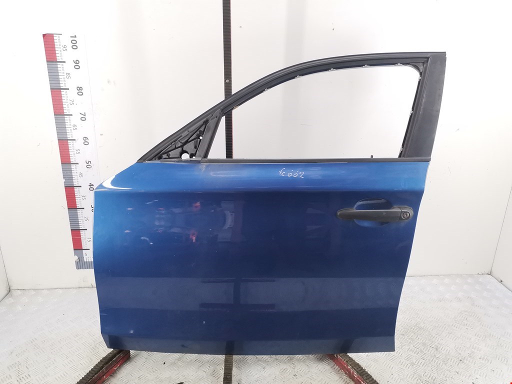 Дверь передняя левая BMW 1er E81\E87 2004-2011
