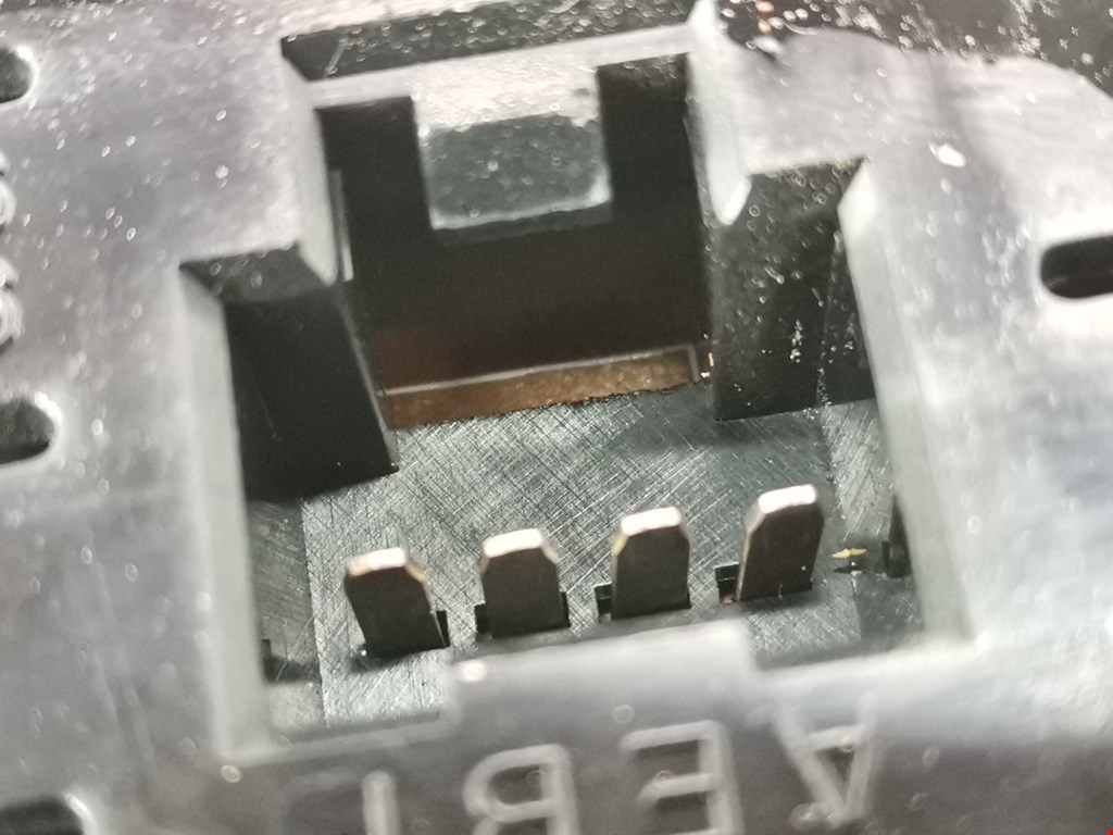 Часы KIA Magentis 2000-2006