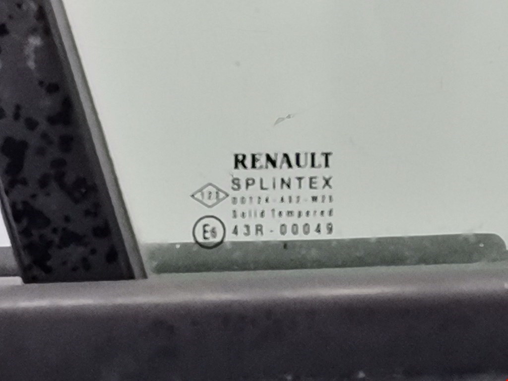 Дверь передняя правая RENAULT Scenic II 2003-2010