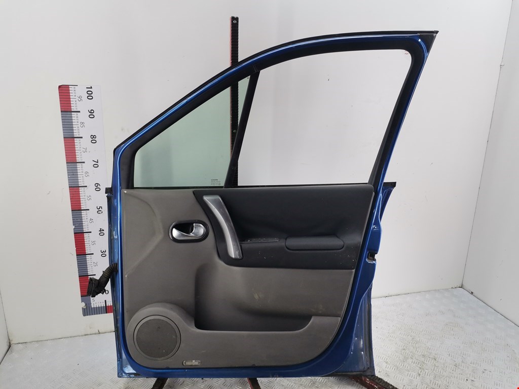 Дверь передняя правая RENAULT Scenic II 2003-2010