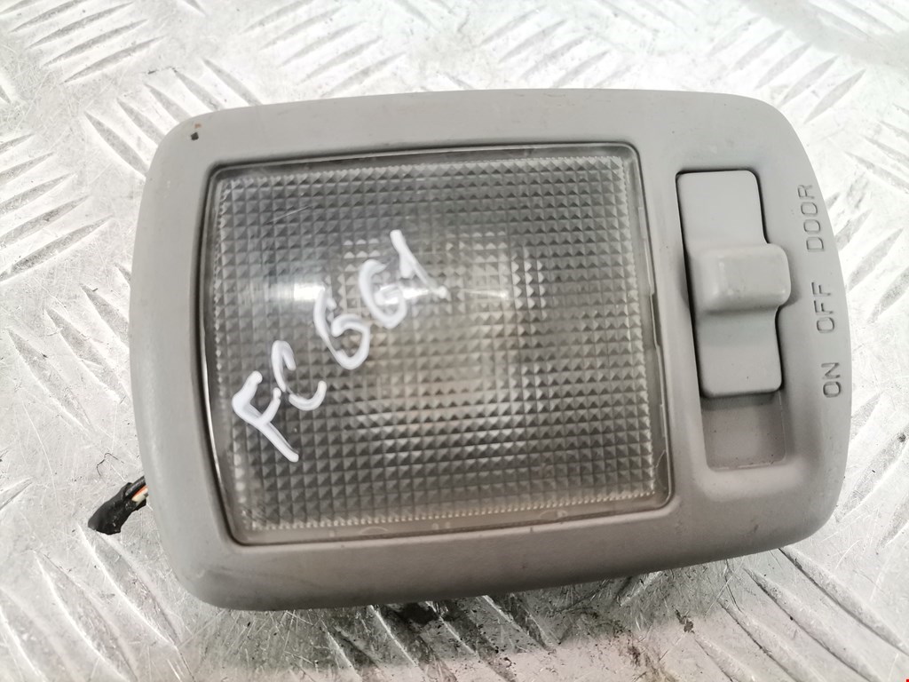 Плафон салонный (салона фонарь) HYUNDAI Tucson l 2004-2010