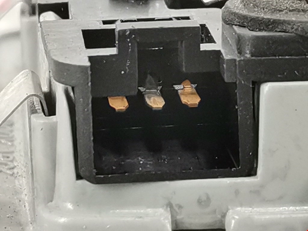 Плафон салонный (салона фонарь) HYUNDAI Tucson l 2004-2010