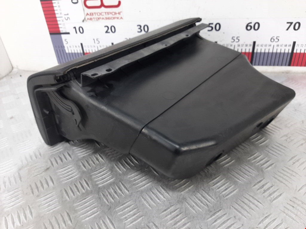 Бардачок VOLKSWAGEN Passat B4 1993-1997