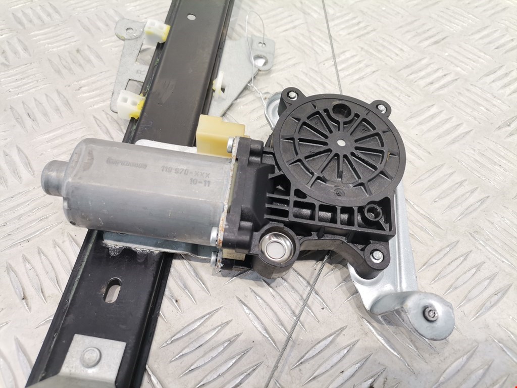 Стеклоподъемник задний правый VOLVO XC90 2002-2014