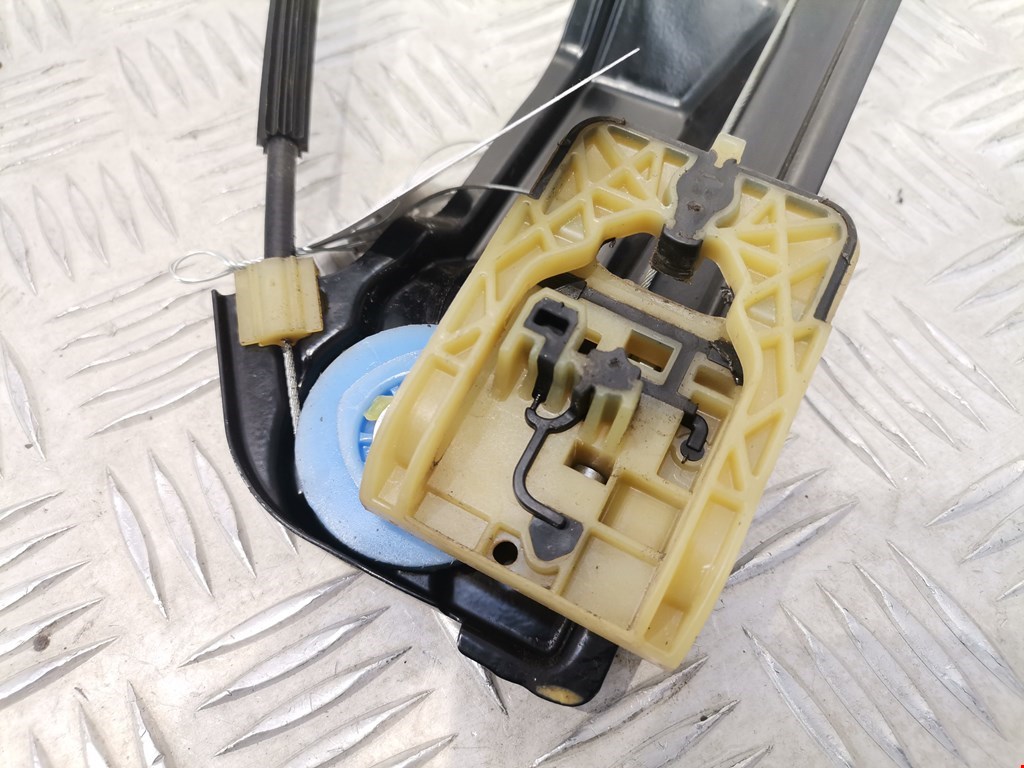 Стеклоподъемник передний левый OPEL Astra J 2009-2017