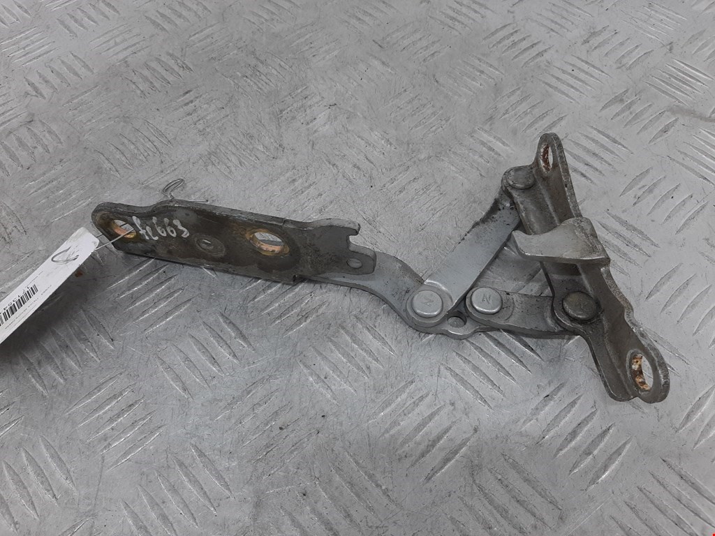 Петля капота левая/правая KIA Magentis 2000-2006