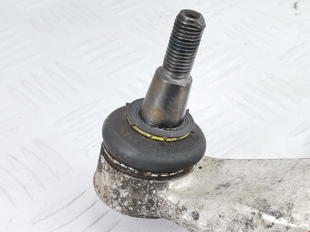 Рычаг передний правый VOLKSWAGEN Passat B5 1997-2005