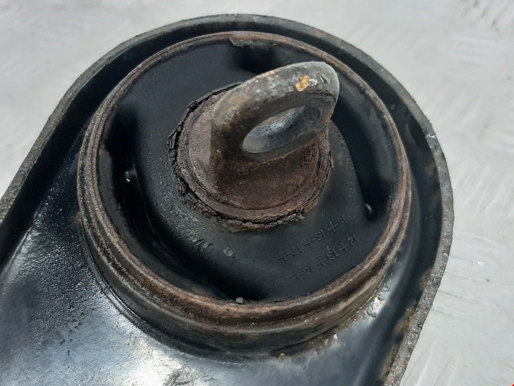 Рычаг задний правый HYUNDAI i30 2012-2017