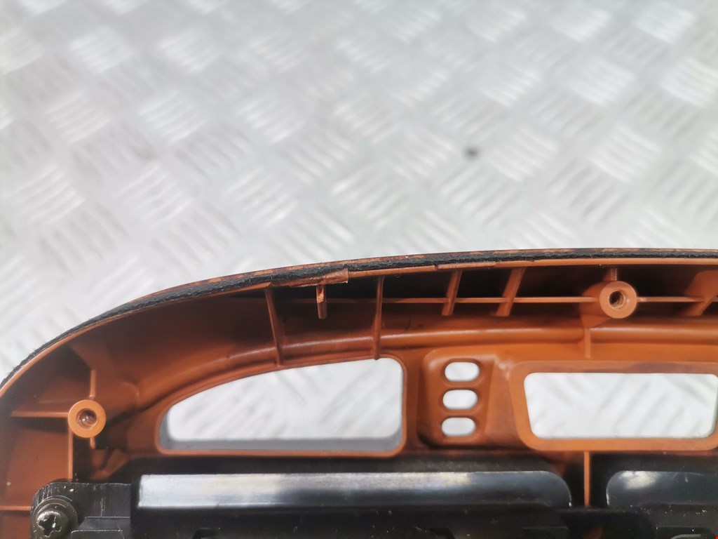 Накладка декоративная KIA Magentis 2000-2006