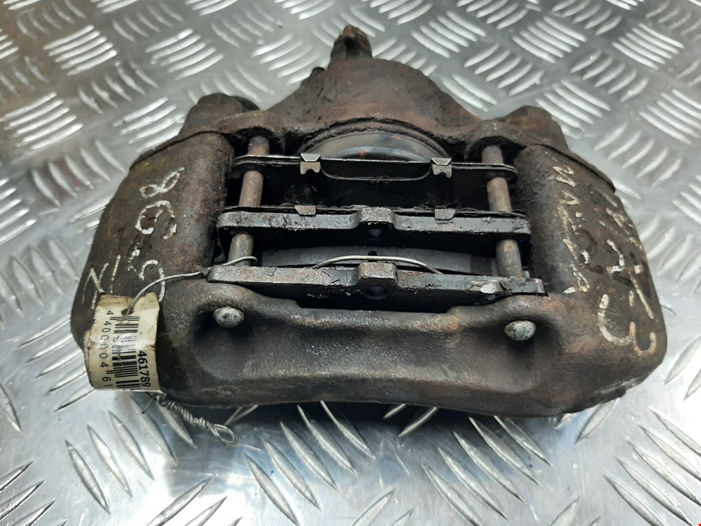 Суппорт передний правый MAZDA 323 FA 1977-1980