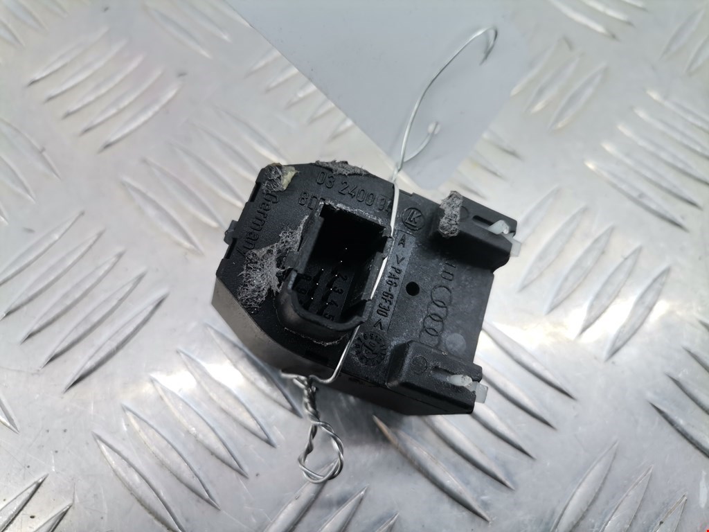 Блок управления зеркалами AUDI A4 B5 1995-2001