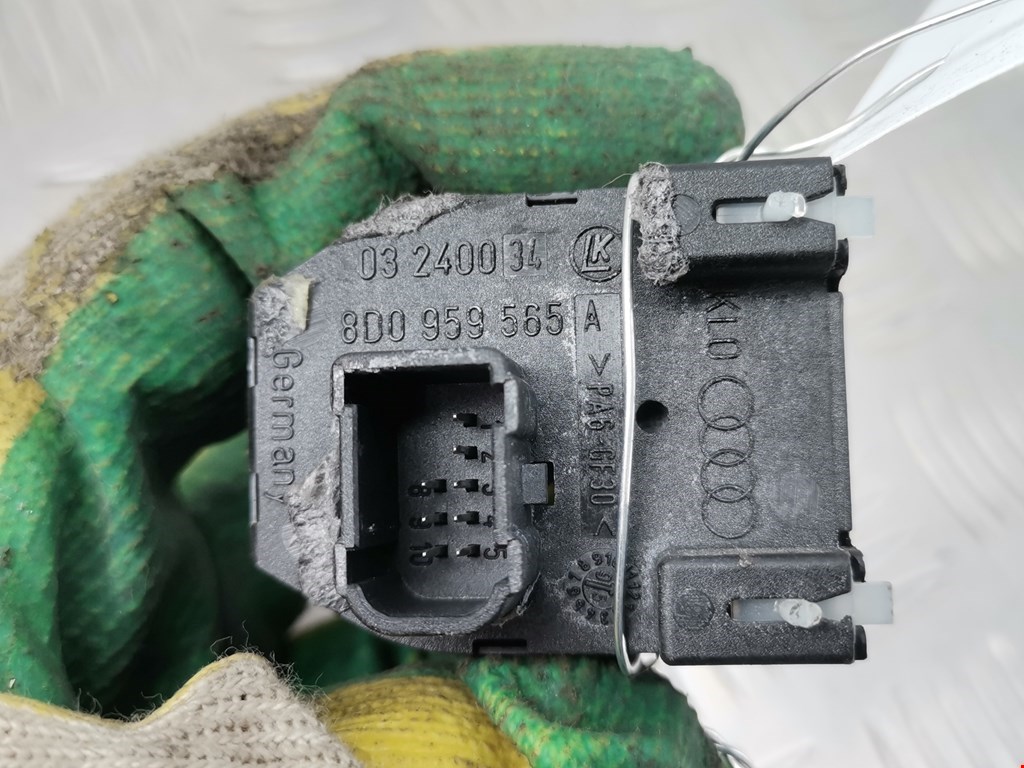 Блок управления зеркалами AUDI A4 B5 1995-2001