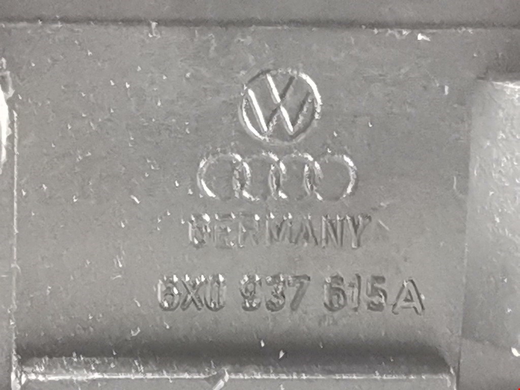 Датчик уровня в бачок омывателя VOLKSWAGEN Polo III 1994-2001