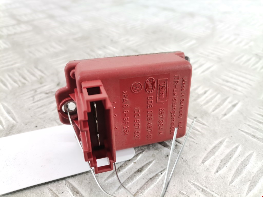 Резистор отопителя (сопротивление печки) VOLKSWAGEN Passat B5 1997-2005