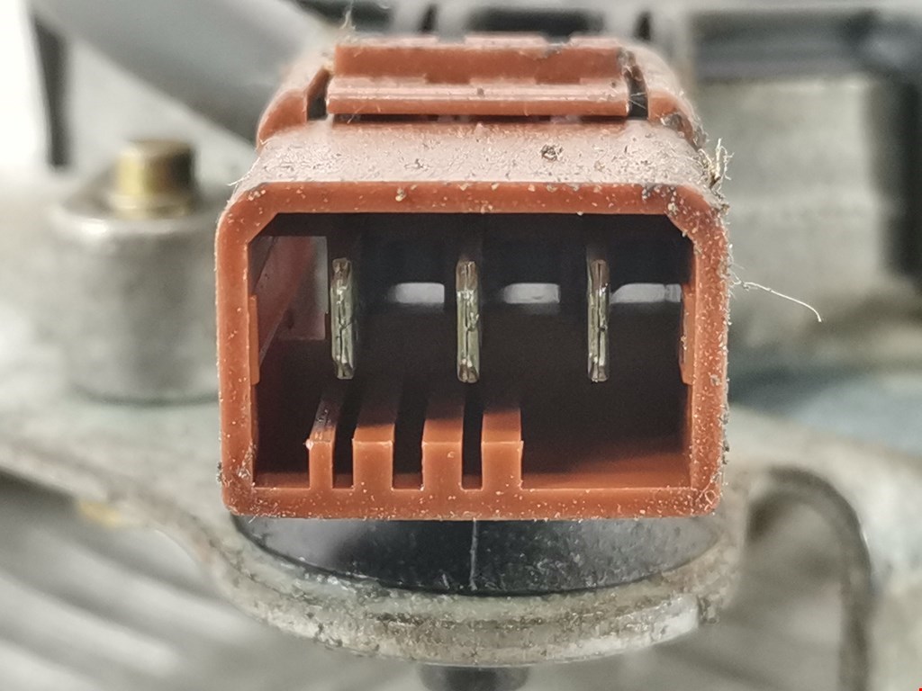 Моторчик стеклоочистителя задний PEUGEOT Partner 1996-2009