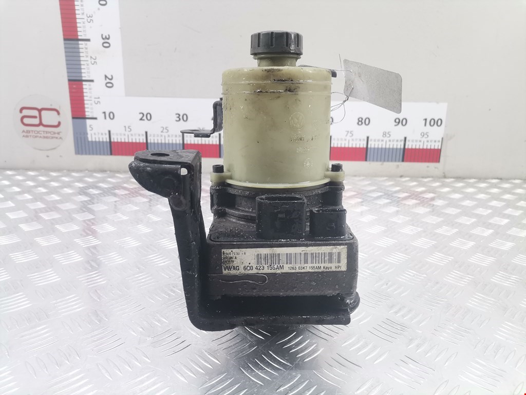 Насос гидроусилителя руля (ГУР) VOLKSWAGEN Polo IV 2001-2009