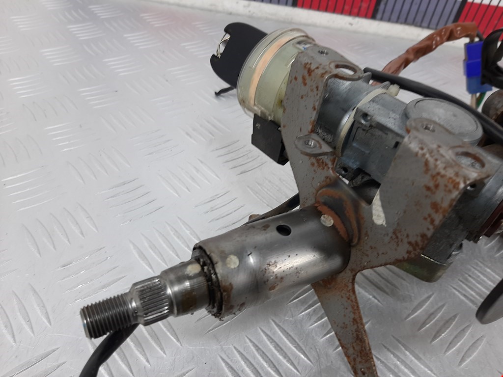 Замок зажигания SUBARU Forester I 1997-2002