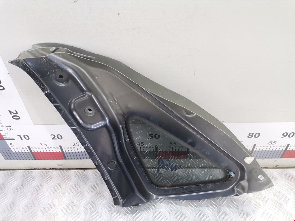 Стекло кузовное глухое правое LEXUS RX 300\330\350\400H 2003-2009