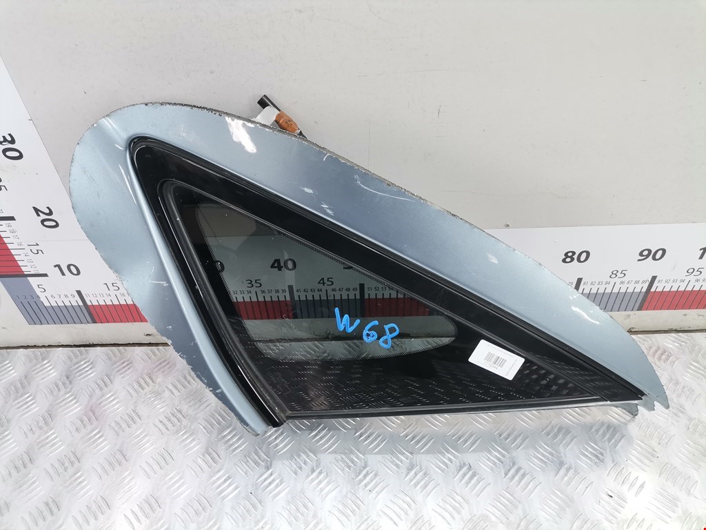 Стекло кузовное глухое правое LEXUS RX 300\330\350\400H 2003-2009