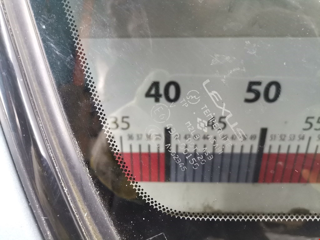 Стекло кузовное глухое правое LEXUS RX 300\330\350\400H 2003-2009