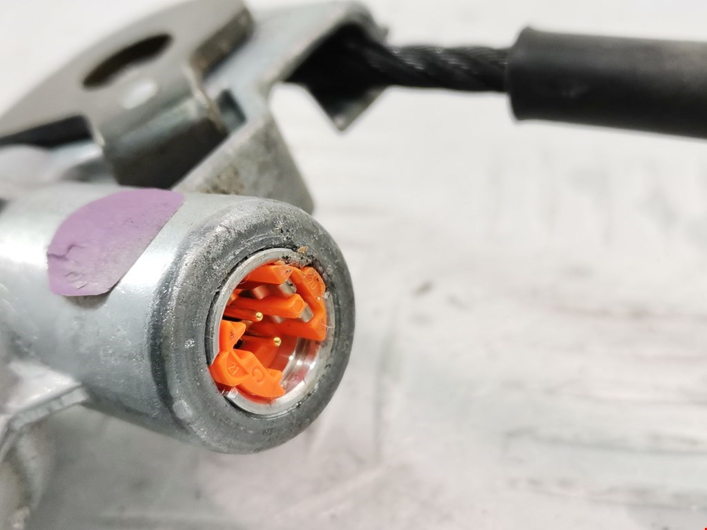 Ремень безопасности передний правый RENAULT Scenic II 2003-2010