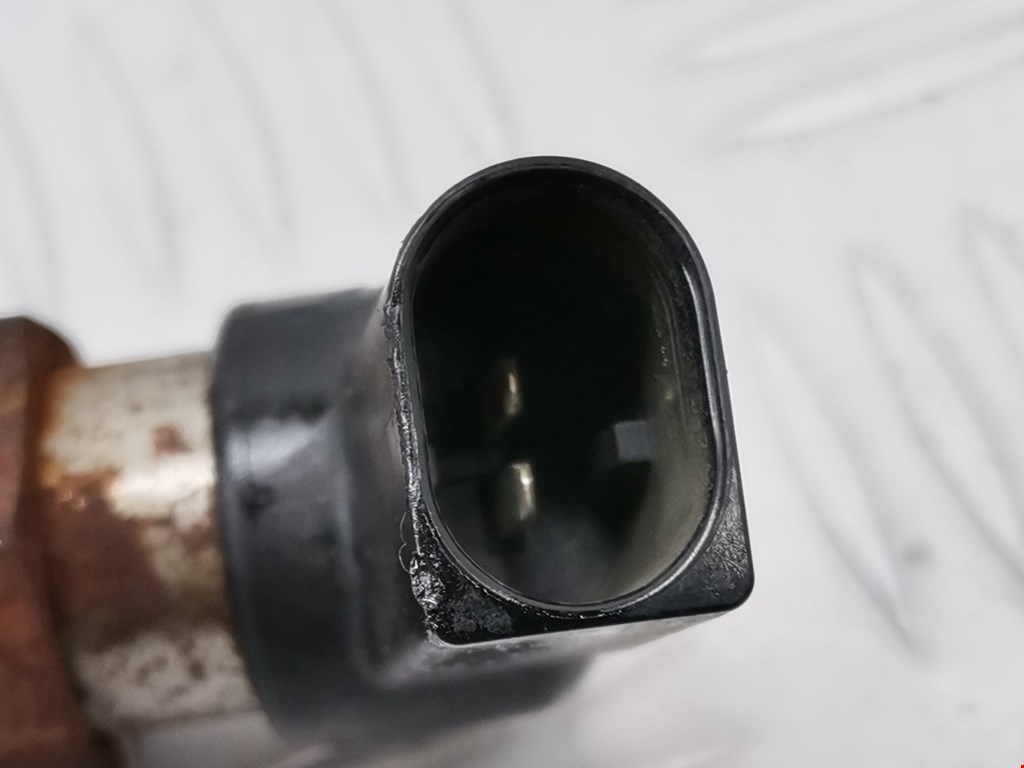 Форсунка дизельная электрическая FORD C-MAX 2003-2010