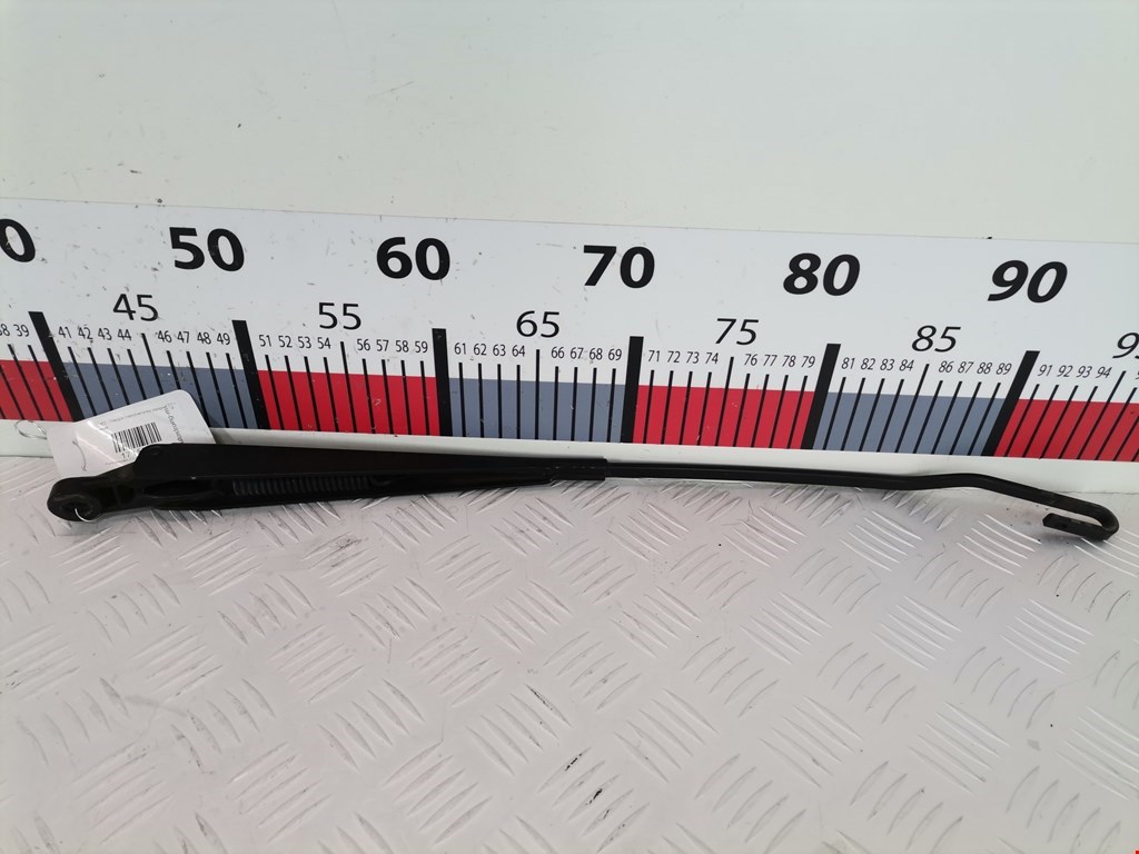 Поводок дворников передний левый/ правый FORD Mondeo II 1996-2000