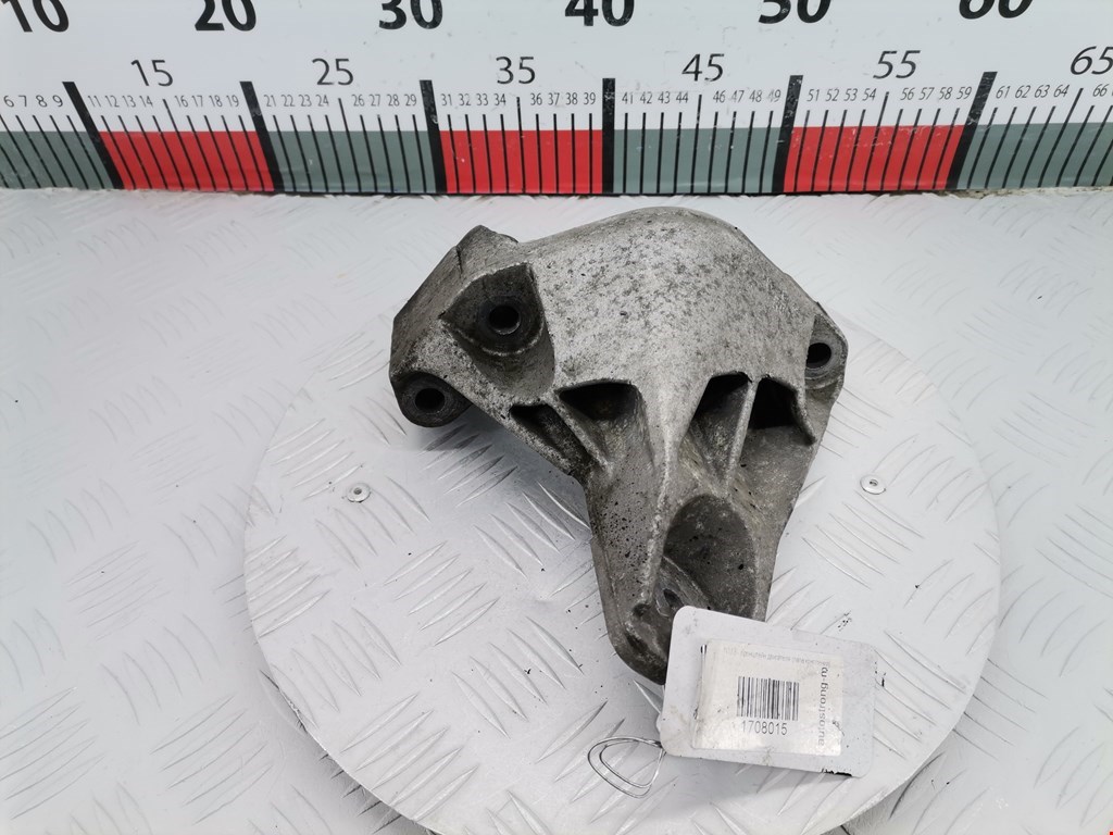 Кронштейн (крепление лапа) двигателя Opel Vectra B (1995-2002)