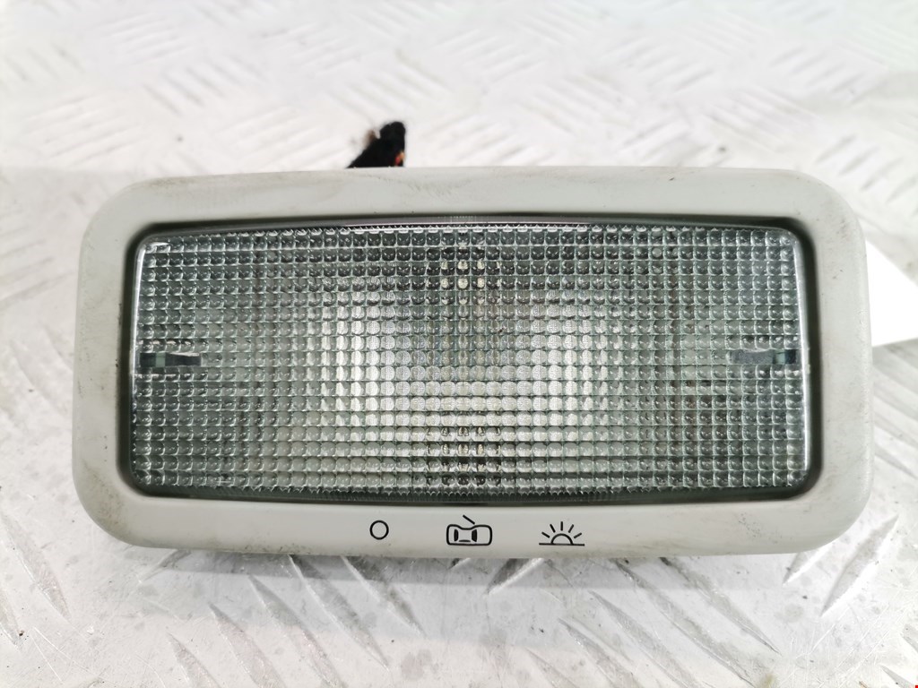 Плафон салонный (салона фонарь) VOLKSWAGEN Polo III 1994-2001