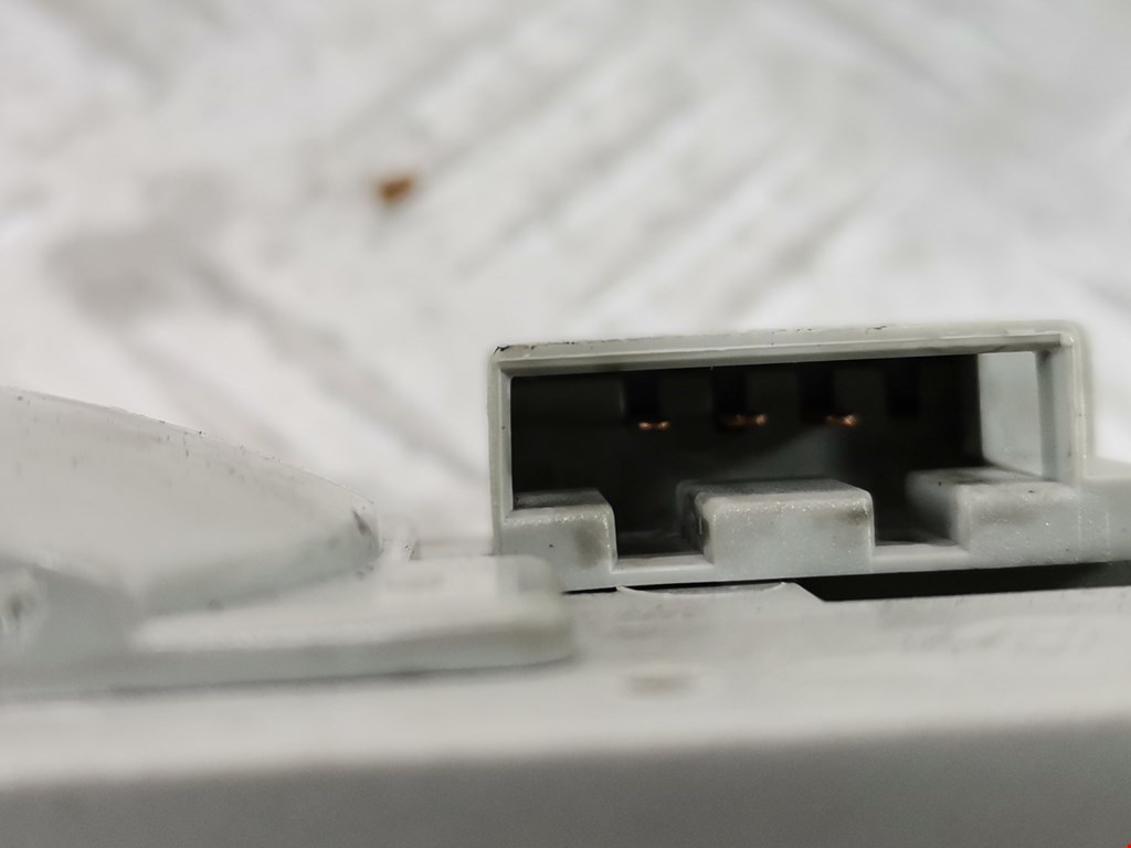 Плафон салонный (салона фонарь) VOLKSWAGEN Polo III 1994-2001