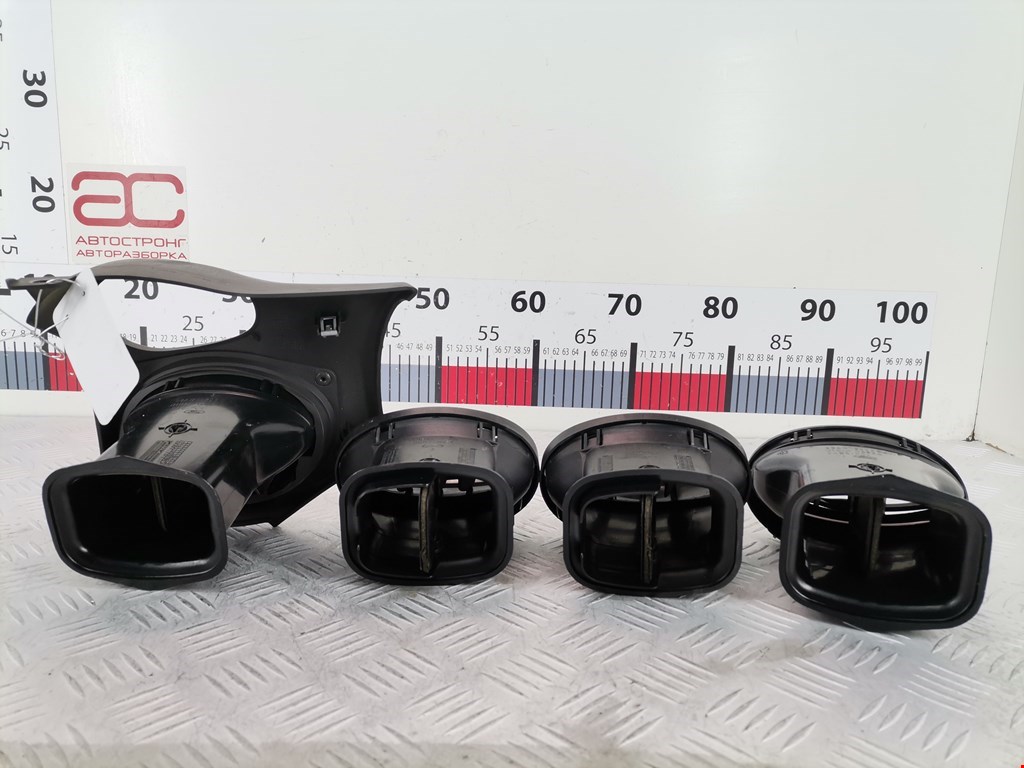 Дефлектор воздушный FORD Focus I 1998-2005